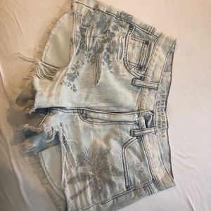 Distressed Embroidered American Eagle Jean Shorts